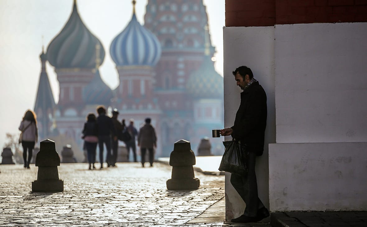 «Власти не борются с бедностью в России, но за нее хотя бы можно не сажать в тюрьму». Адвокаты о решении Верховного суда